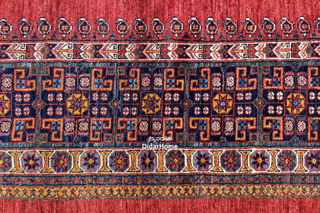 قالی قشقایی کف ساده-عرب باف(۵.۲۹)