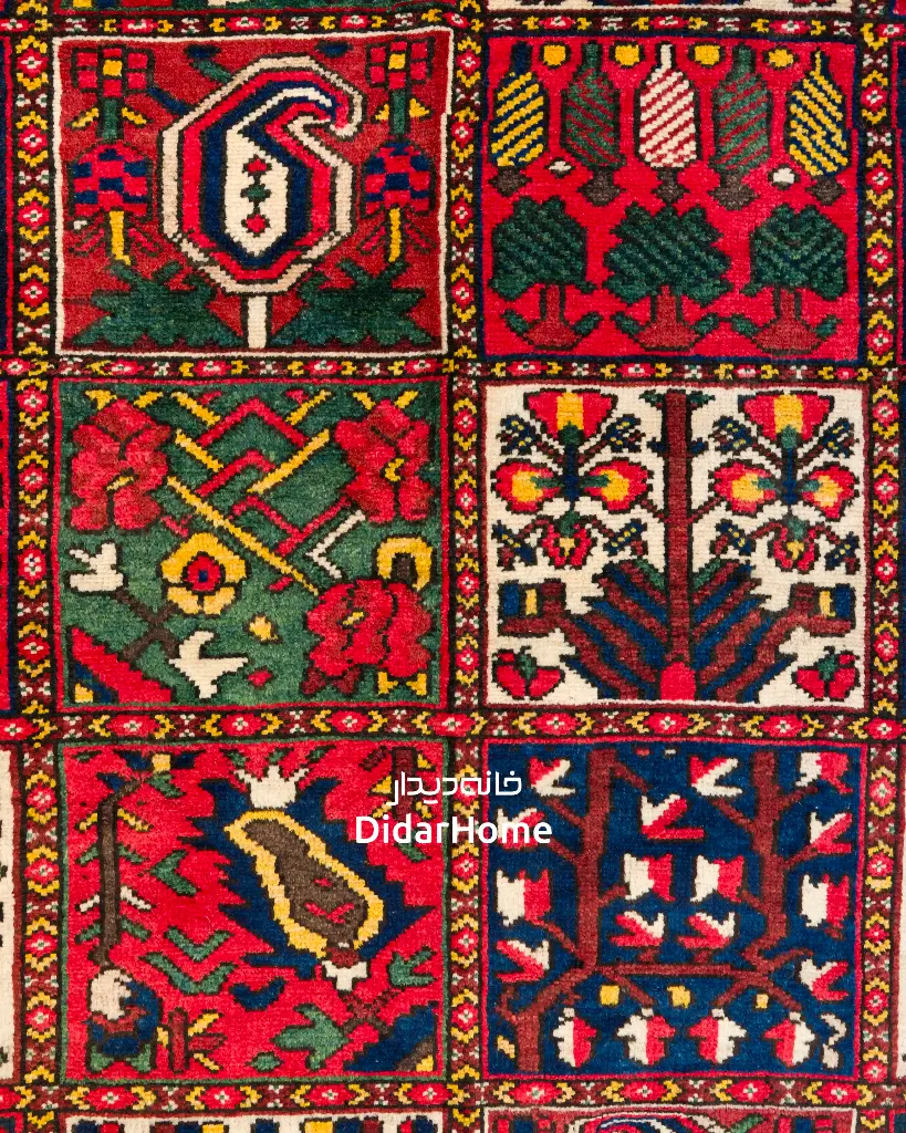 فرش دستباف آنتیک بختیاری طرح خشتی ۵/۳۴ متری