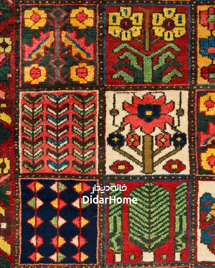 فرش دستباف آنتیک بختیاری طرح خشتی ۴/۵۴ متری