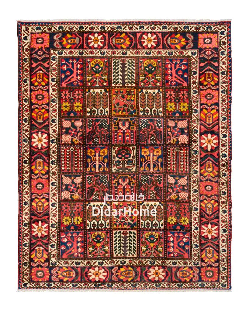 فرش دستباف آنتیک بختیاری طرح خشتی ۳/۲۳ متری