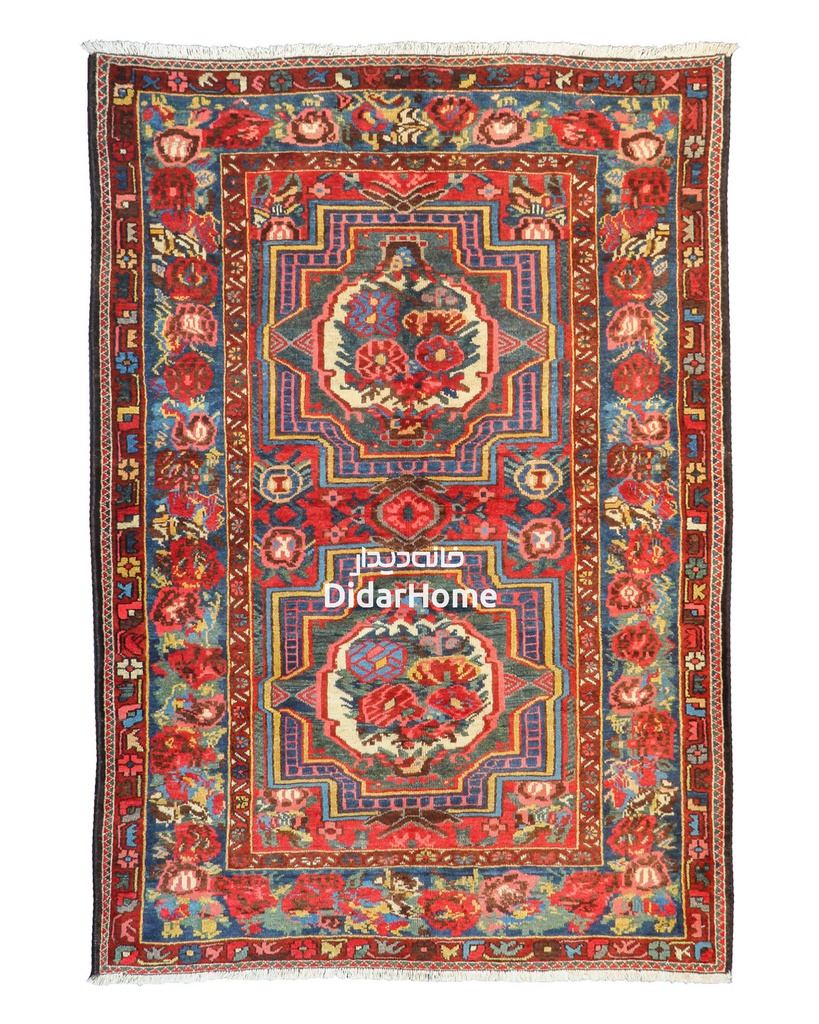 فرش دستباف آنتیک بختیاری طرح خشتی سه متری