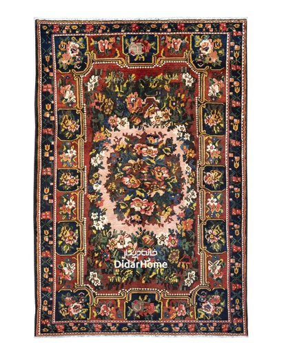 [11032422] فرش دستباف آنتیک بختیاری طرح ترنجی چهار متری